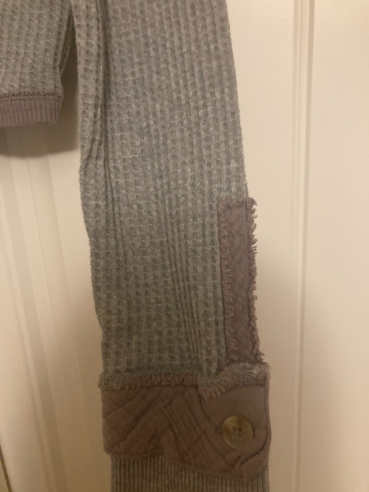 Picture 2 of 3