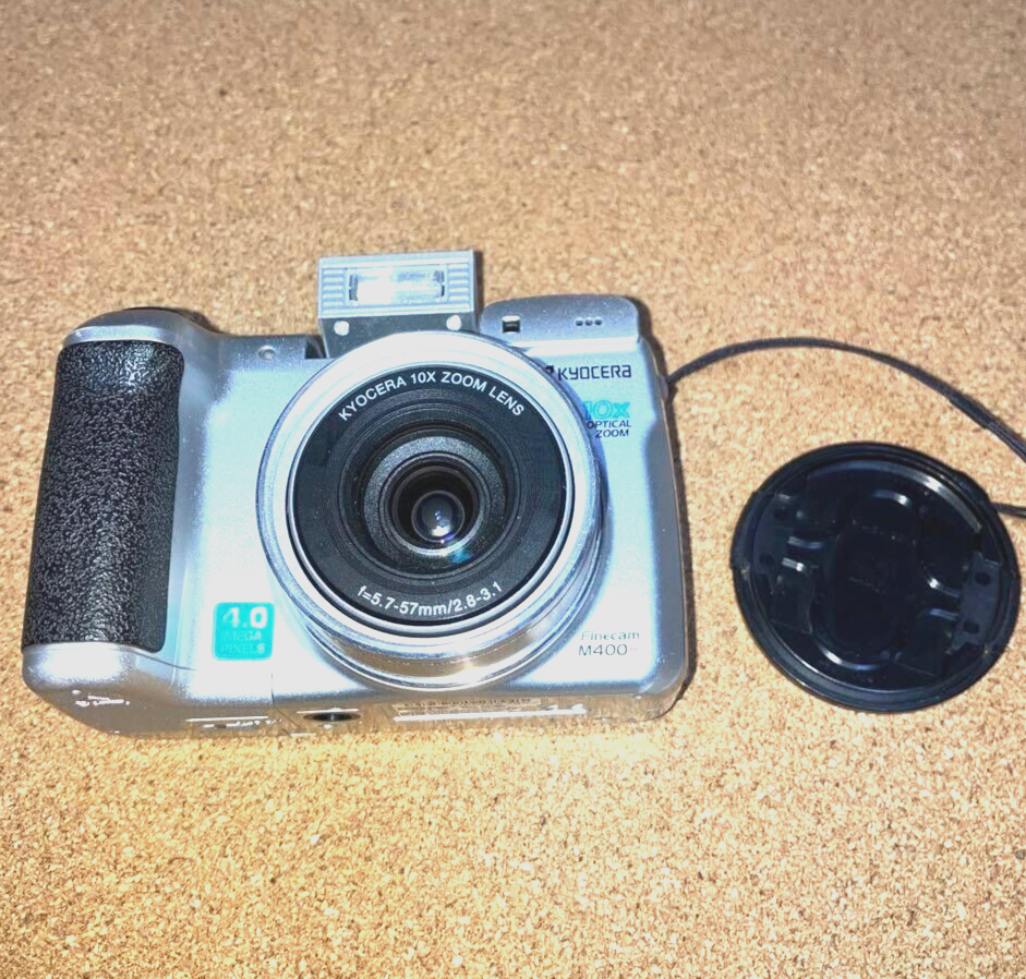 ◉Excellent KYOCERA Finecam M400R 4MP 10x Zoom Digital Camera w/ Accessories