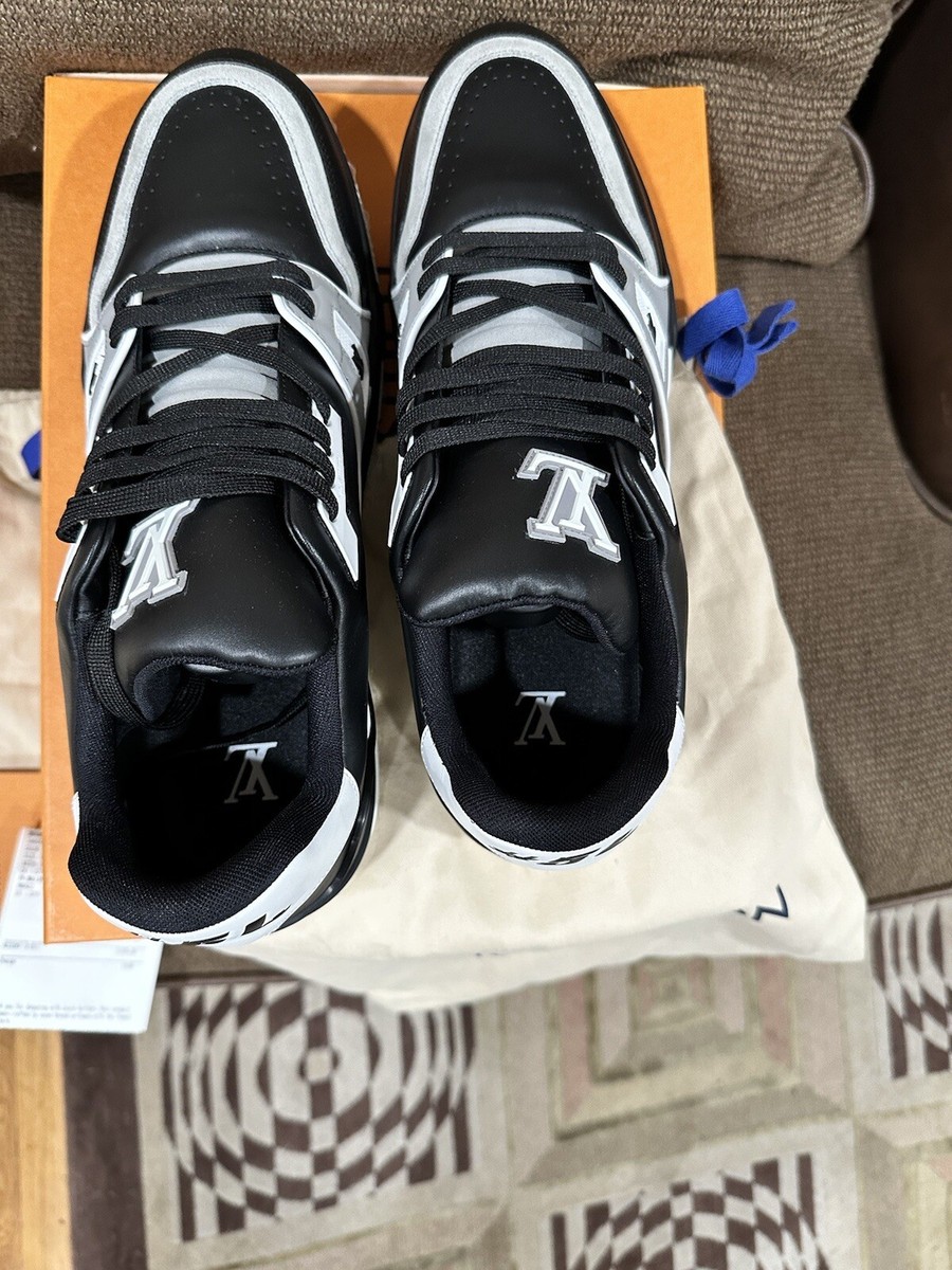 LOUIS VUITTON TRAINER 1AAHS3 Virgil Abloh Sneaker Black Gray Sz 11