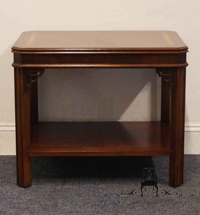 ALTAVISTA LANE Bookmatched Mahogany Traditional Style 20