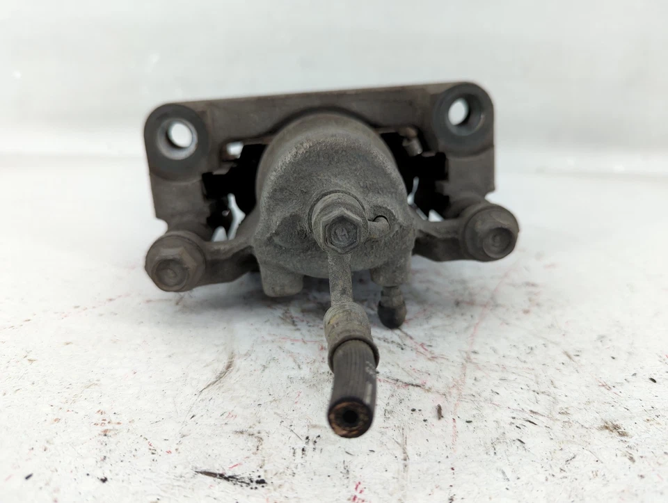 Pinza de freno delantera izquierda Nissan 350z 2003-2005 LBTQP Foto 4 de 4