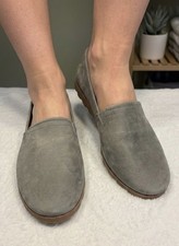 LL Bean Women  s Lakewashed Suede Loafer Flat Slip Ons, Size 8, Dark Gray NWOT