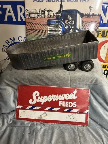 Tonka Toys Silver Grain Hauler Farm Trailer All Original