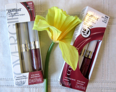 Covergirl Outlast All-Day Lip Color with Topcoat #559 PLUM BERRY lot of 2