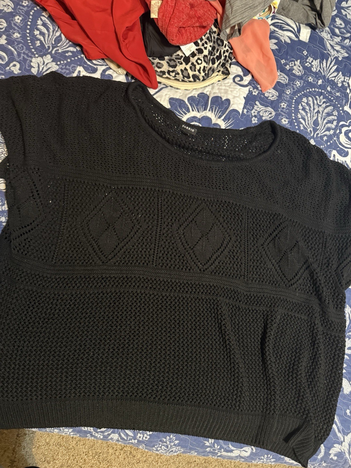 Torrid Plus Size 5 Black Argyle Crochet Knit Blouse Top Women Short Sleeve
