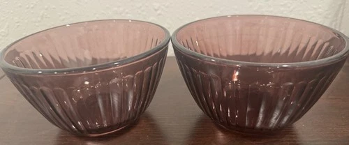 Pyrex 7401 -S Ribbed Amethyst 3 Cup Bowls Set Of 2-Made In USA