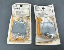 Vtg GC Electronics 35-2120 Lot of 2 Circuit Breakers 20 Amp NOS New Old Stock