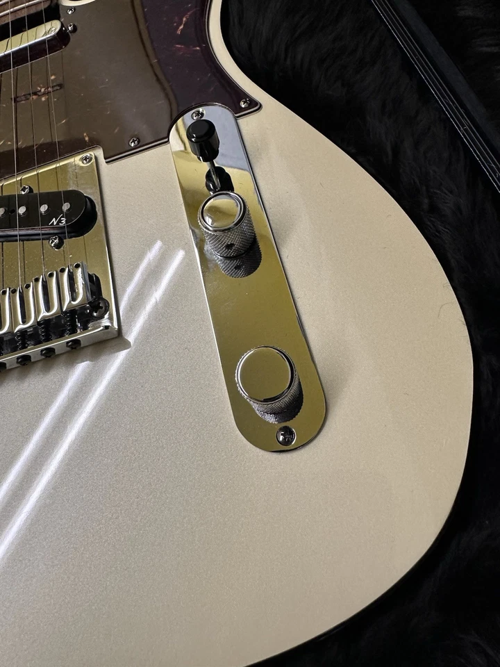 Fender American Deluxe Telecaster 2012 N3 - Image 3 of 4