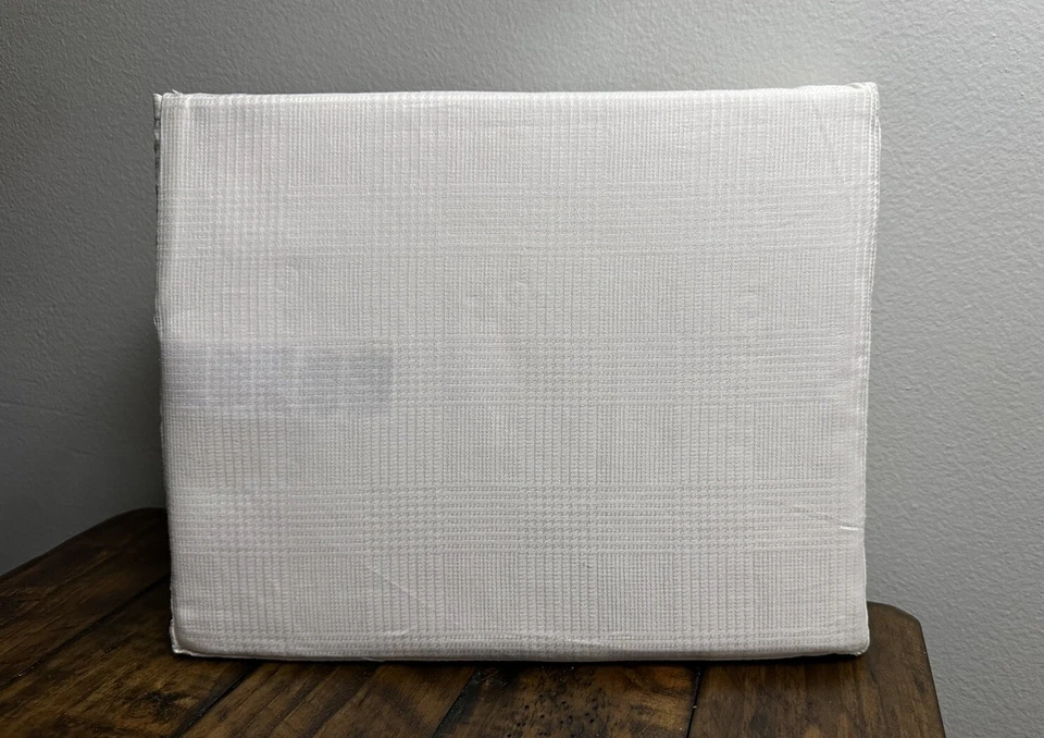 Sábana Ajustable Ralph Lauren Doble Lovan Jacquard Like Glen Cuadros Pergamino Orgánico Foto 3 de 3