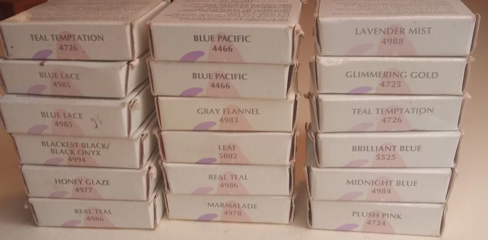 MARY KAY EYE COLOR  Lot 22 Honey #4977 .09 OZ  & Taupa #5945 .09 OZ 2.5g NEW  - Image 3 of 4