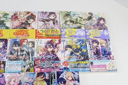 Lot 18 Sword Art Online SAO Vol 1~18 Graphic Light Novel Japanese Reki Kawahara - Picture 3 of 9