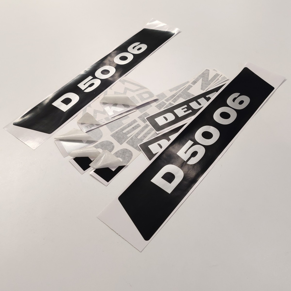 Stickers en emblemen Deutz: Stickerset Deutz Fahr DX 3.700S