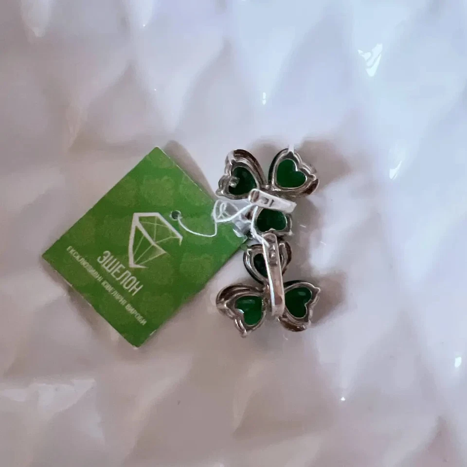 Stunning 925 Sterling Silver Clover Earrings - Emerald Green Cubic Zirconia - Image 4 of 4