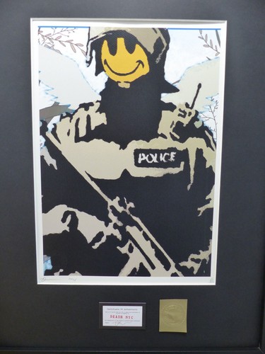 DEATH NYC "GERAHMT" Lithografie ltd. Edition of "Banksy Police" 3D Siegel u COA - Bild 10 von 10