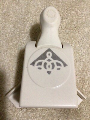 martha stewart scroll lace corner punch