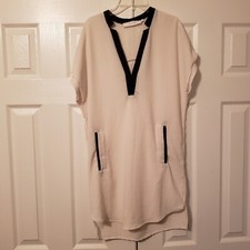 ASTR The Label Womens Ivory White V Neck Short Sleeve Tunic Mini Dress Sz XS