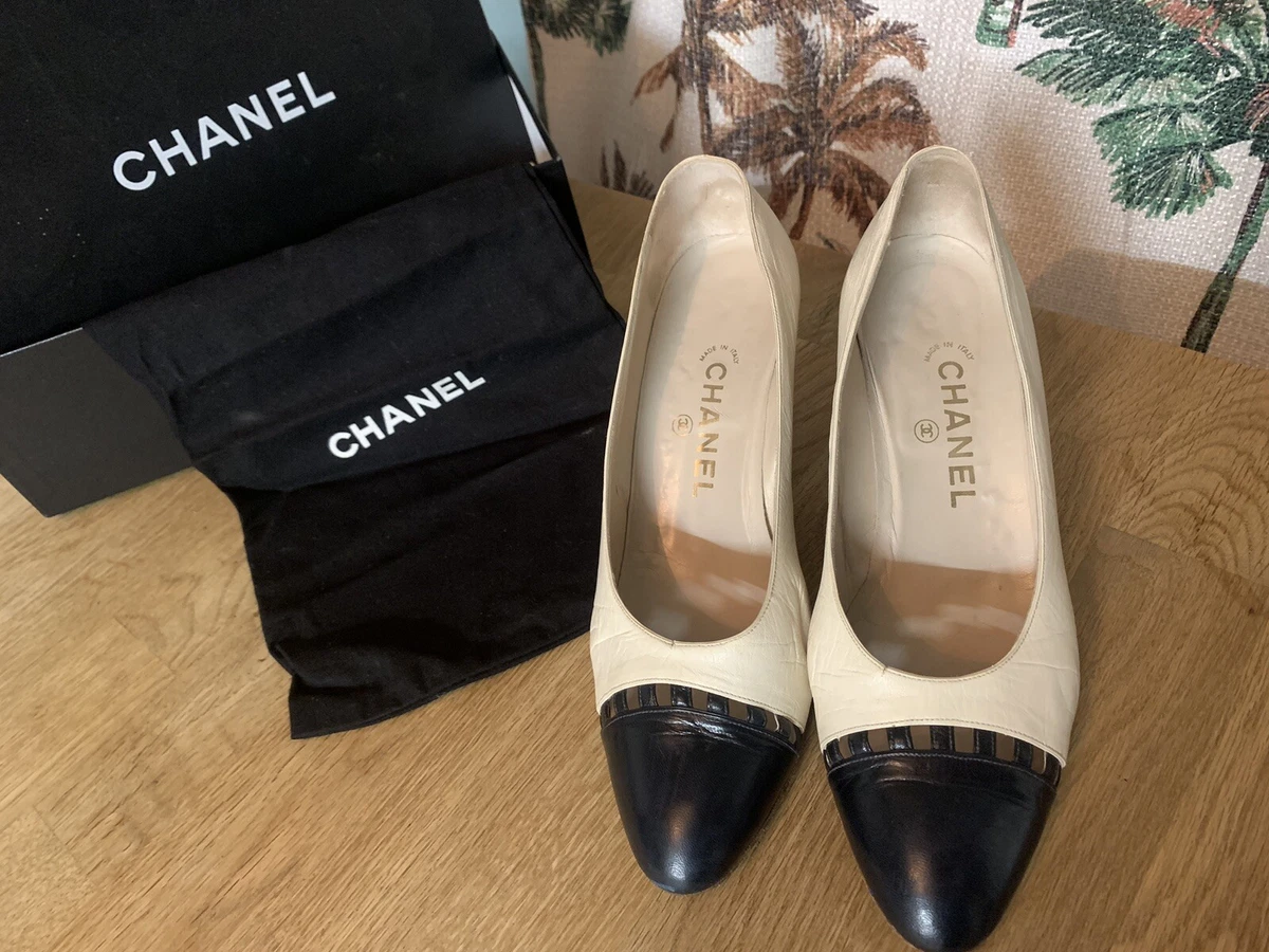 Chanel Classic Beige Leather & Black Cap Toe Heel Shoes US 8