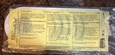 Pampered Chef Cheese Chocolate Garnish Shaver Grater #1132 New