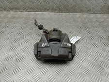 RENAULT CAPTUR BRAKE CALIPER & CARRIER FRONT RIGHT 410018218R MK1 2013 - 2019