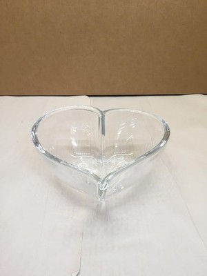 Orrefors 10'' Heart Bowl, Decorative Serveware Collection, Made from Crystal