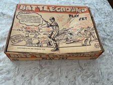 Vintage 1963 Marx Battleground Army Playset 4754 in Original Box. 110 Pieces.