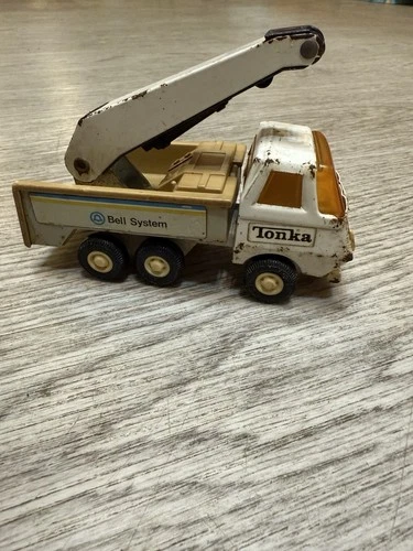 Tonya Vintage 1970s Mini Bell System Lineman Bucket Truck Pressed Steel