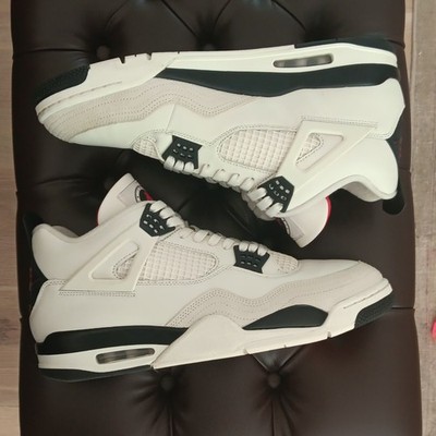 Jordan Air Jordan 4 Retro Flight Club IM4002-100 Sail/Black/University Red