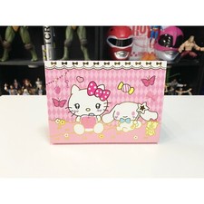Hello Kitty Eyeshadow Pallete
