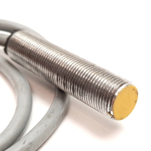 Turck Bi2-G12-AP6X Proximity Sensor, Range: 2mm, Barrel: M12 Thread, 10-30VDC - Picture 3 of 5