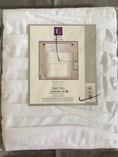 Lush Decor White Valance Wave Texture 52x18 new 7800