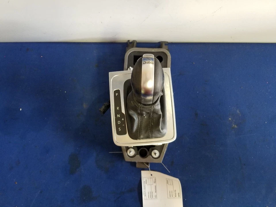 Volkswagen CC 2013 palanca de cambios de transmisión automática Foto 2 de 4