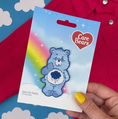 Care Bears Grumpy Bear Aufnäher Patch 80er Retro Cartoon offiziell lizenziertes Abzeichen