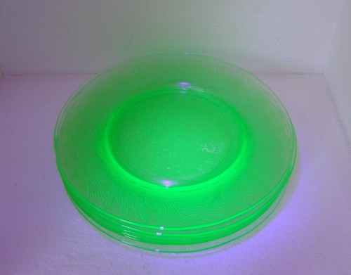 (6) Vtg MacBeth Evans Green Uranium Thistle 8 1/8” Luncheon Plates Glass Salad - Picture 22 of 22