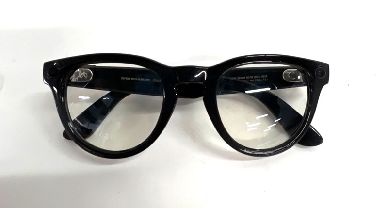 RAY-BAN Meta Headliner Gloss Black Smart Glasses in Case (Works)