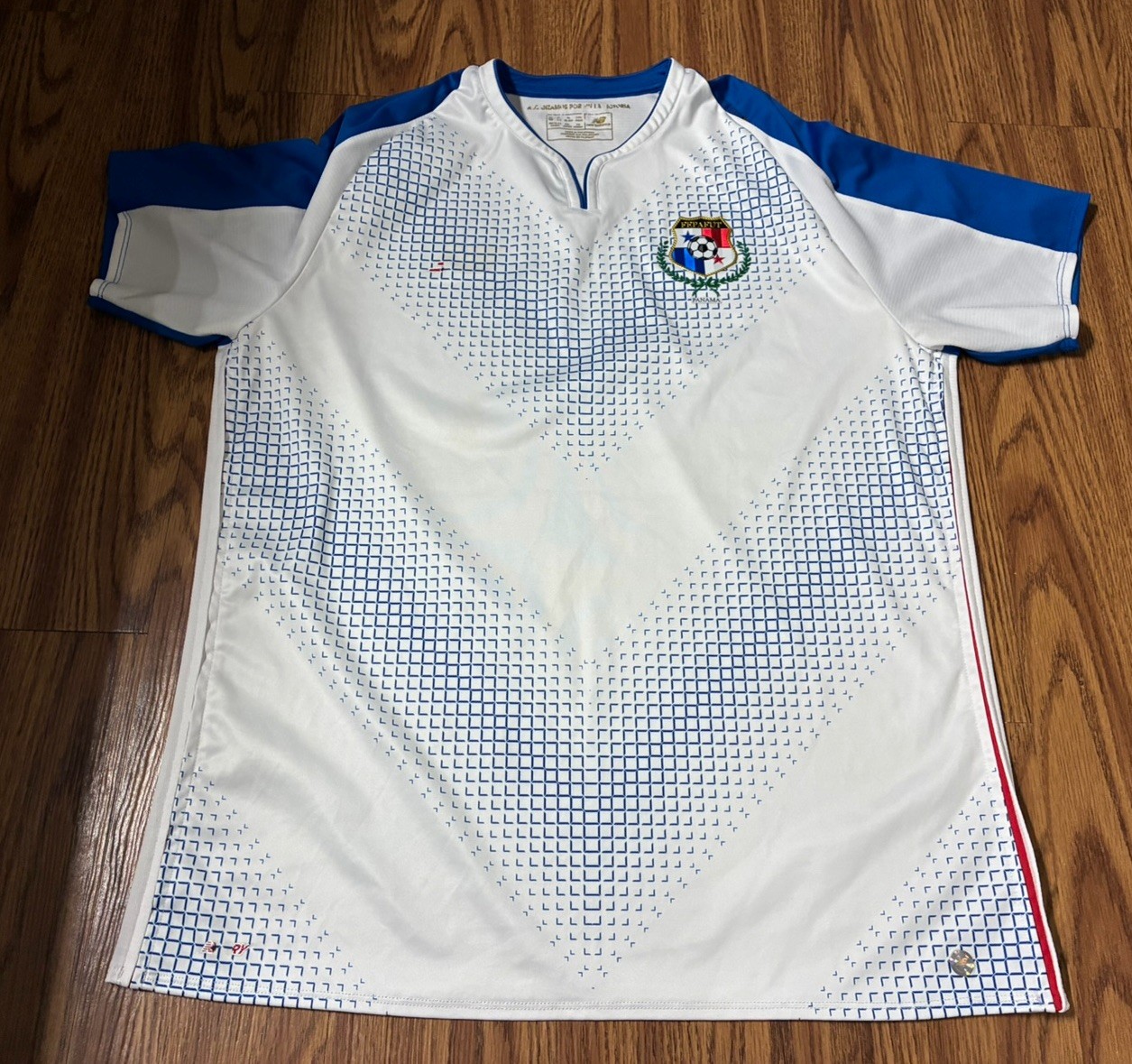 #M124 New Balance Panama National Team Soccer Football Jersey Mens XL White