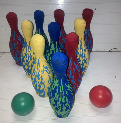 Lucky Lanes Bowling Set Active Edge Water-Filled Pins and Balls 2010