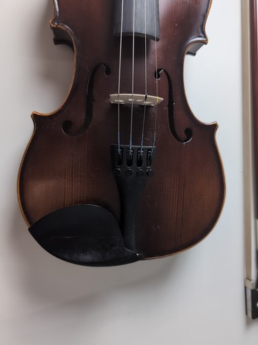 AB05 1/4 Violin And Carry Case - Picture 7 of 13