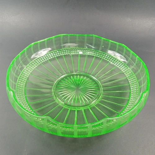 Uranium Depression Glass Bowl Dotted Paneled Starburst Scalloped Edges 9"