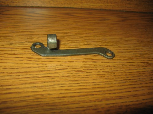 1982 XL500R KICK START DECOMPRESSION CABLE RECEIVER B BRACKET HONDA XL 500 - Picture 2 of 2