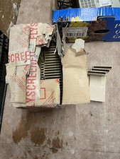 78 Left In A Box Of 100 Ryton Slim Vent Minor For Cavity Walls