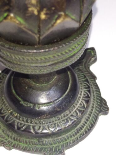 Antique Bronze Candle Holder Opens and Folds as Lotus Flower Tortoise Base 11 cm - Picture 3 of 15