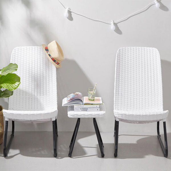 Set Tavolino e 2 Poltrone da Giardino Effetto Rattan Keter Rio Patio Bianco