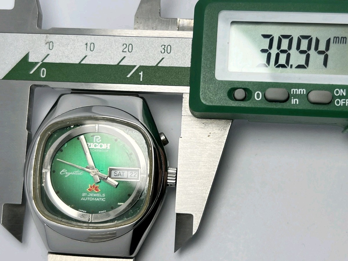 Vintage Ricoh Crystal Automatic Day/Date Japanese Men wrist Watch