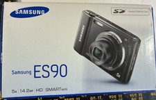 Samsung ES90 Compact Digital Camera Silver With Charger In Box Working