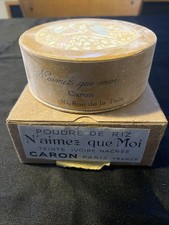Ancienne Boîte à Poudre de riz Caron Paris N’aimez Que Moi