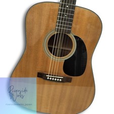 Chitarra acustica Martin D-18