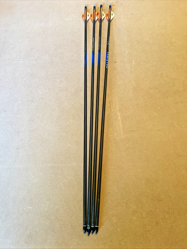 Carbon Express Maxima Blue Streak 250, 4 Arrows w/ Field Points- 27 " long.