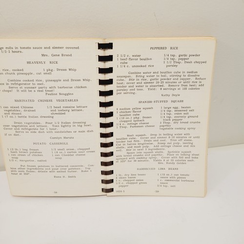 Vtg 1984 Howlin' Good Recipes Cook Book Arkansas Dog Groomers Apps Meats - Picture 4 of 6
