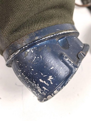 Gasmaske Modell 1930 Wehrmacht. Ungebrauchtes Stück datiert 1944, Originallack - Bild 5 von 9