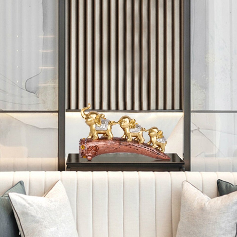 Resin Crafts Chinese Three Elephant Desktop Wine Entrance